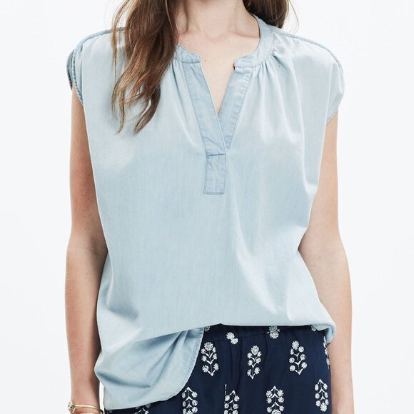 Madewell Tops - Madewell Women's Size Medium Blue Chambray Denim Popover Top